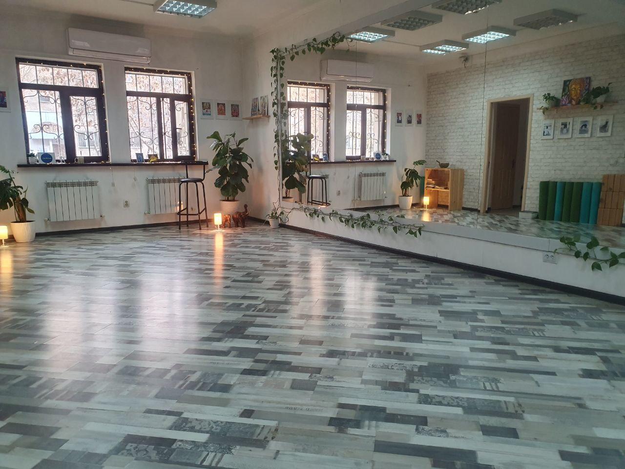 Студия "BE HAPPY" studio image