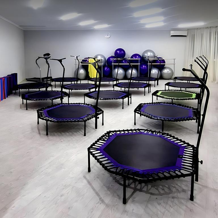 LET’S JUMP фитнес-центр — фото 1