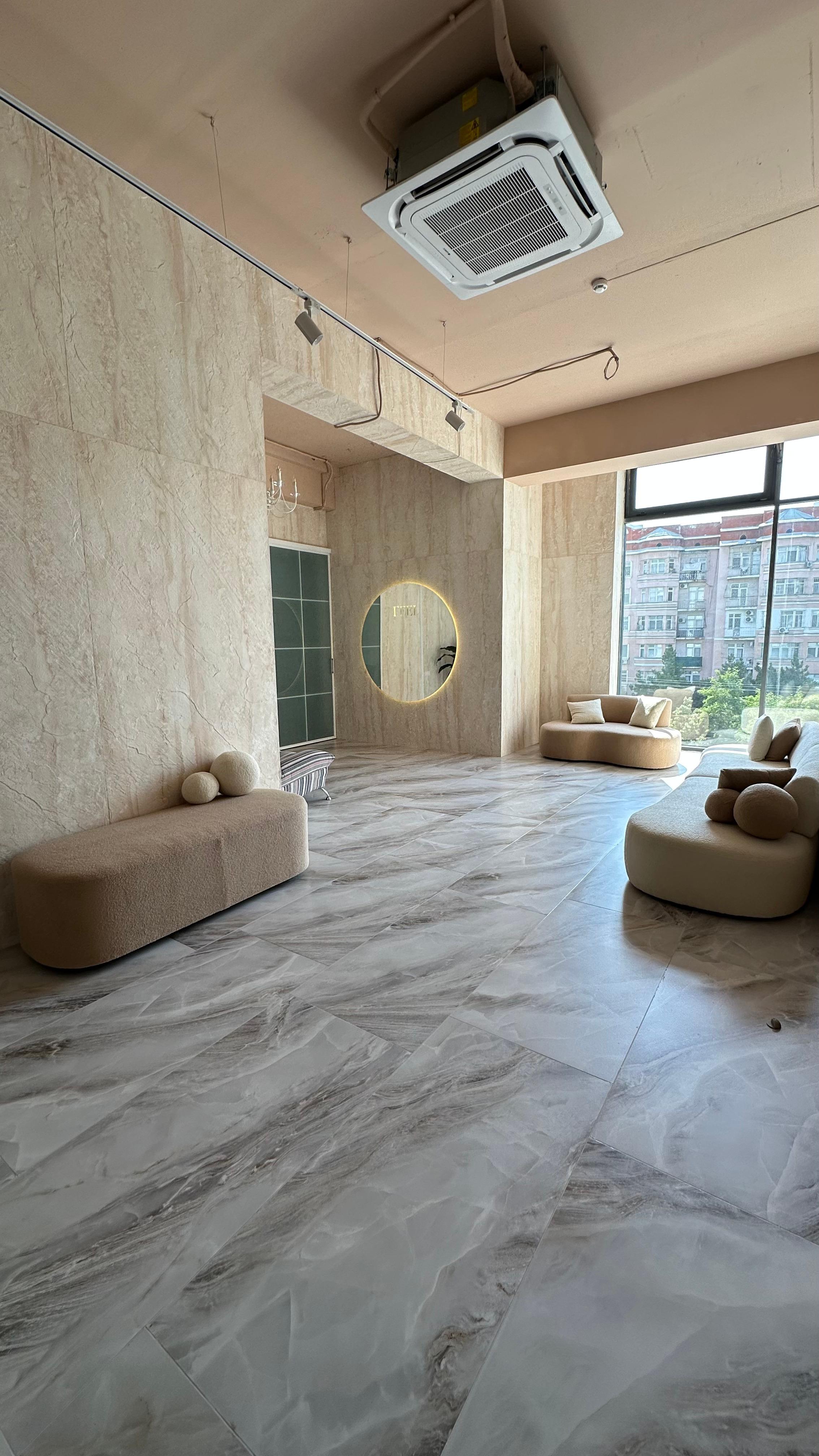 Feel by Istora Tur (Мирзо-Улугбек) studio image