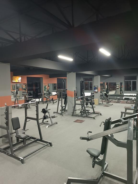 Everest Fitness Club — фото 16