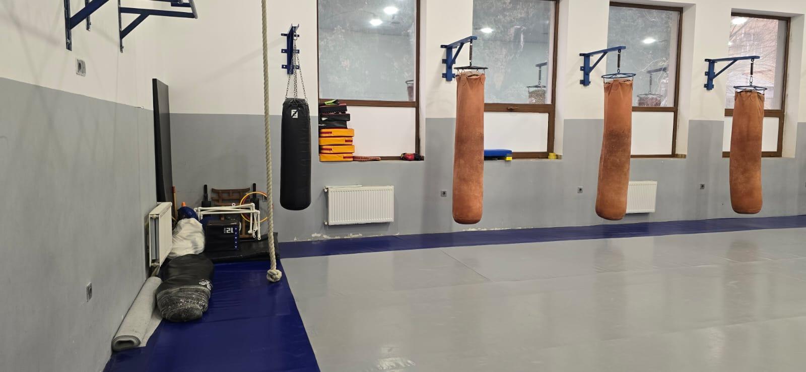 Ronex Academy studio image